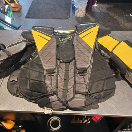 Vist Large View of Product Image Which is Used Bauer SUPREME ULTRASONIC Senior Body Armor XL