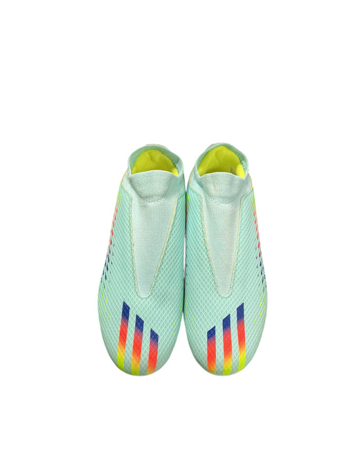 Vist Large View of Product Image Which is Used Adidas Soccer Cleats Teal Junior 04.5