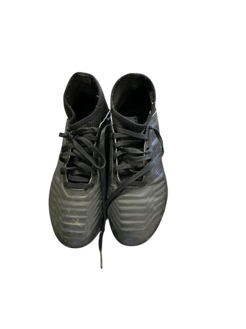 Used Adidas Soccer Turf Shoes Black Junior 03 11892-S000023723 Vist Large View of Product Image Which is Used Adidas Soccer Turf Shoes Black Junior 03