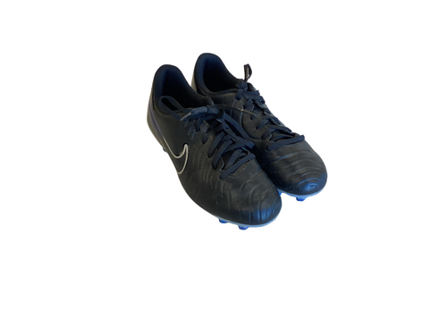 Vist Large View of Product Image Which is Used Nike Soccer Cleats Black Junior 05.5