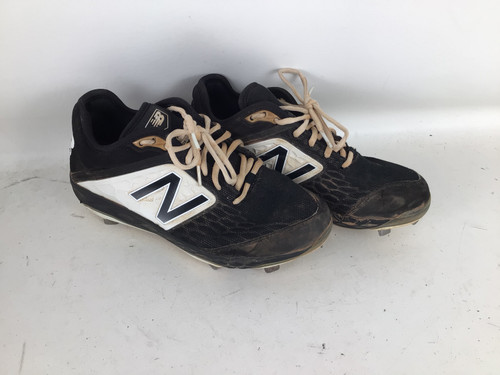 Vist Large View of Product Image Which is New Balance Baseball and Softball Baseball and Softball Cleats
