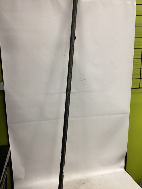 Used DRAGONFLY C60XL Mens Def/LSM LAX Shaft Black 11851-S000039224 Vist Large View of Product Image Which is Used DRAGONFLY C60XL Mens Def/LSM LAX Shaft Black