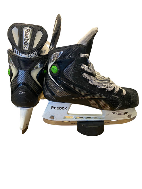 Vist Large View of Product Image Which is Used Reebok DSS Junior Hockey Skate Junior 03.5