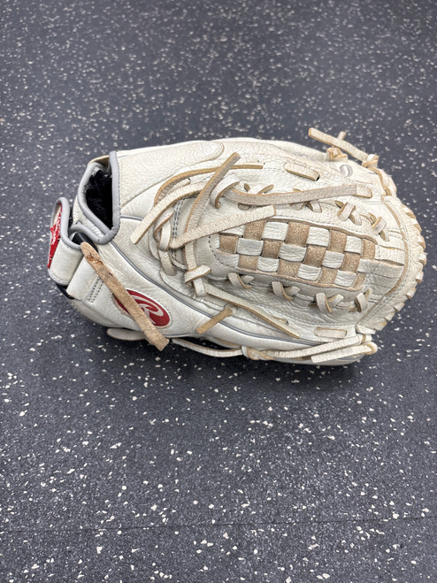 Vist Large View of Product Image Which is Used Rawlings SHUT OUT RH Throw Fastpitch Gloves White 12 1/2"