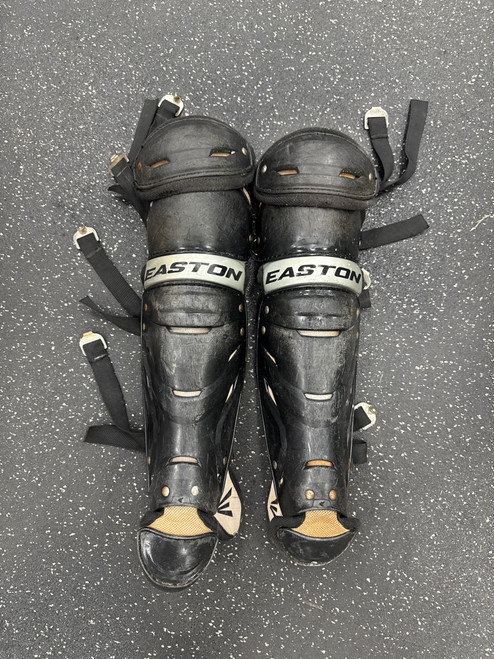 Vist Large View of Product Image Which is Used Easton GAMETIME YOUTH Catchers Leg Guards Black Youth