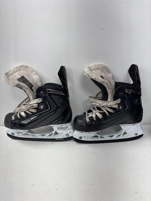 Vist Large View of Product Image Which is Used CCM RIBCORE TITANIUM Junior Hockey Skate Junior 02