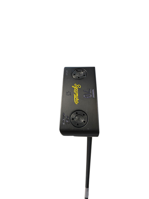 Used USA UNDER 70 Mens Putter RH 11706-S000365883 Vist Large View of Product Image Which is Used USA UNDER 70 Mens Putter RH