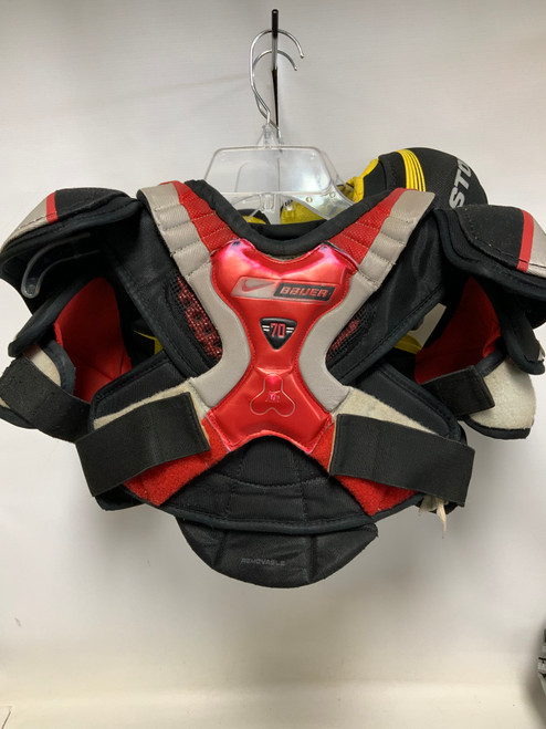 Used Bauer AIR 70 Junior Shoulder Pads MD 11823-S000035243 Vist Large View of Product Image Which is Used Bauer AIR 70 Junior Shoulder Pads MD