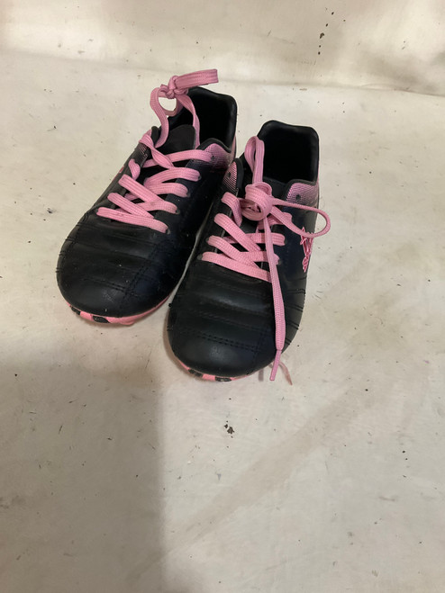 Used Brava Soccer Cleats Black Youth 13.0 11790-S000050640 Vist Large View of Product Image Which is Used Brava Soccer Cleats Black Youth 13.0