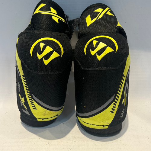 Vist Large View of Product Image Which is Used Warrior ALPHA LX40 Junior Elbow Pads LG