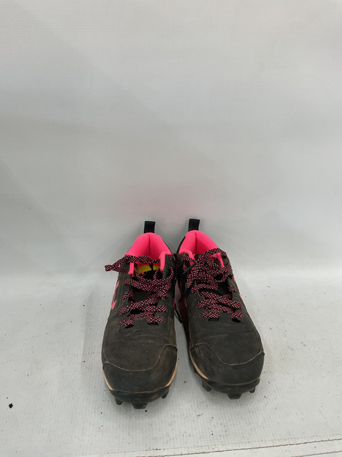 Used Under Armour LEADOFF BB/SB Cleats Black And Pink Junior 04 11871-S000023573 Vist Large View of Product Image Which is Used Under Armour LEADOFF BB/SB Cleats Black And Pink Junior 04