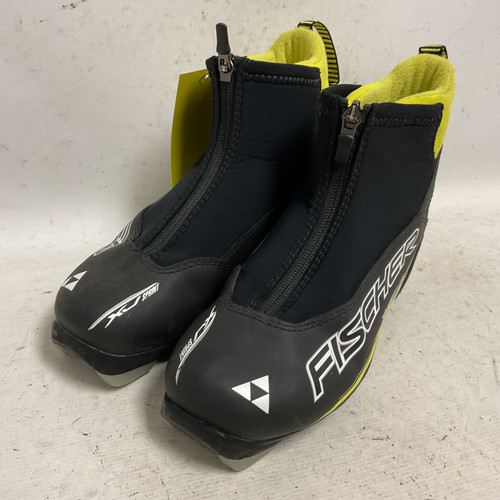 Used Fischer XJ SPRINT Boys NNN XC Ski Boots Black W 06 / JR 04-04.5 11855-S000193304 Vist Large View of Product Image Which is Used Fischer XJ SPRINT Boys NNN XC Ski Boots Black W 06 / JR 04-04.5