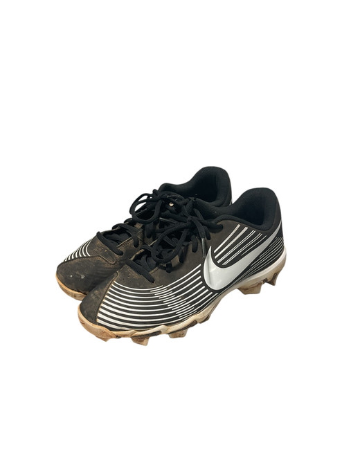 Vist Large View of Product Image Which is Used Nike SB CLEATS BB/SB Cleats Black Junior 05.5