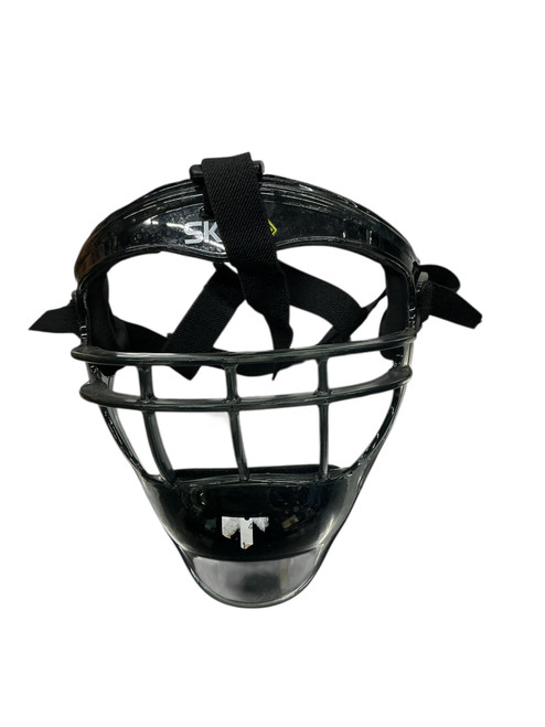 Used SKLZ FIELDERS MASK BB/SB Fielders Mask Black One Size 11890-S000135758 Vist Large View of Product Image Which is Used SKLZ FIELDERS MASK BB/SB Fielders Mask Black One Size