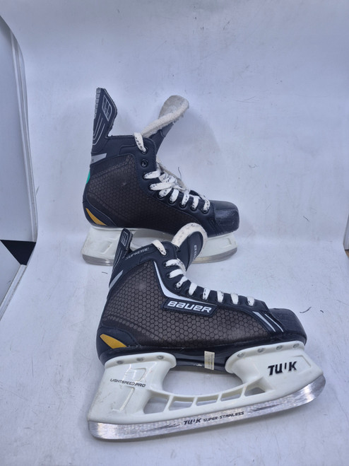 Used Bauer SUPREME ONE.4 Senior Hockey Skate Senior 6 10589-C000421356 Vist Large View of Product Image Which is Used Bauer SUPREME ONE.4 Senior Hockey Skate Senior 6