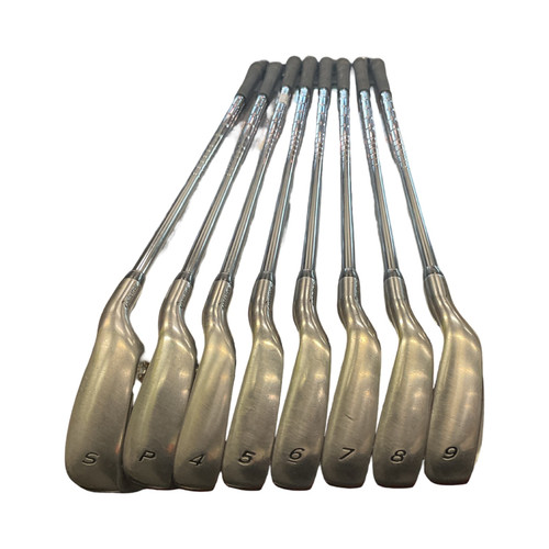 Vist Large View of Product Image Which is  Taylormade R7 DRAW Mens Complete Set RH 8 Piece
