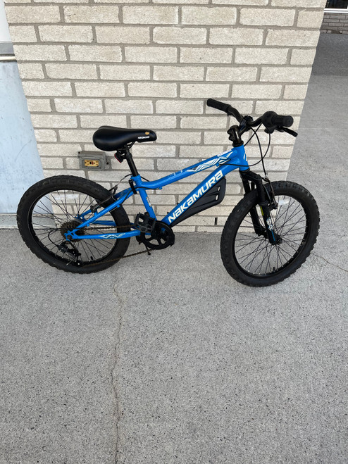 Vist Large View of Product Image Which is Used NAKAMURA Mountain Bike Boys Royal Blue 20"