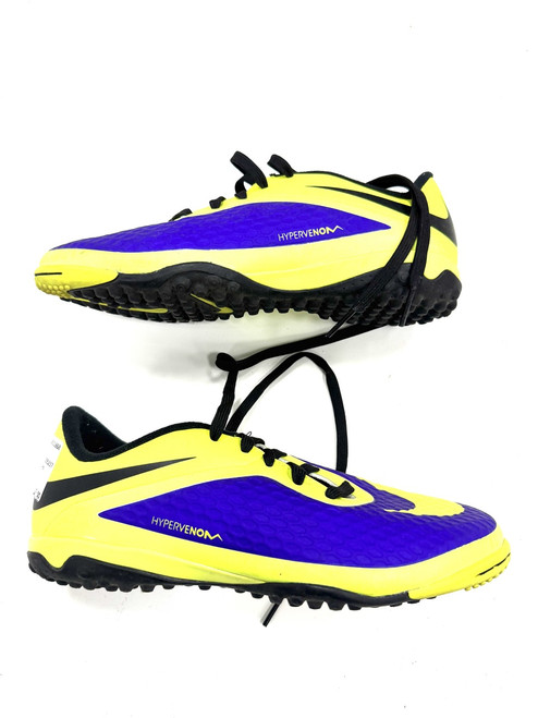 Vist Large View of Product Image Which is Used Nike Soccer Turf Shoes Yellow Junior 04