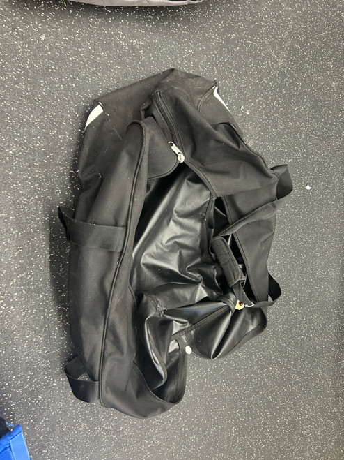 Vist Large View of Product Image Which is Used CCM Sr Hockey Carry Black