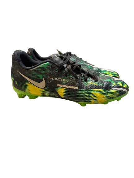 Vist Large View of Product Image Which is Used Nike PHANTOM JNR SZ 3.5 Soccer Cleats Green Junior 03.5