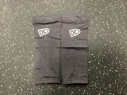 Vist Large View of Product Image Which is Used DMAXX Sports Youth Football Shivers x2 Black
