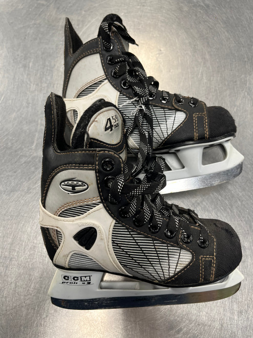 Vist Large View of Product Image Which is Used Powertek SKATE Youth Hockey Skate Youth 11.0