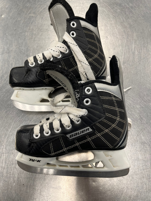 Used Bauer CHALLANGER Youth Hockey Skate Youth 12.0 11774-S000084311 Vist Large View of Product Image Which is Used Bauer CHALLANGER Youth Hockey Skate Youth 12.0
