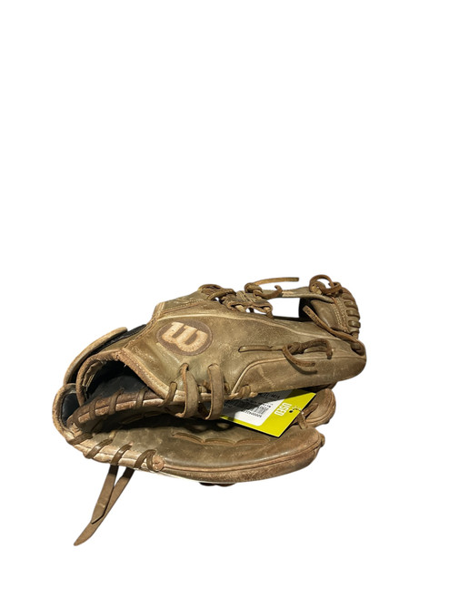 Vist Large View of Product Image Which is Used Wilson H75 A2000 BB/SB Glove RH Throw Brown 11 3/4"