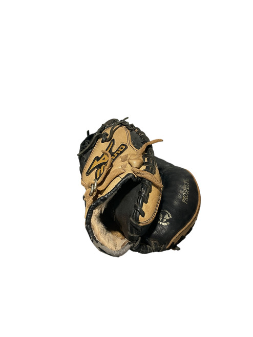 Used Mizuno POWER CLOSE CATCHER MITT BB/SB Catchers RH Throw Brown 32 1/2" 11834-S000042236 Vist Large View of Product Image Which is Used Mizuno POWER CLOSE CATCHER MITT BB/SB Catchers RH Throw Brown 32 1/2"