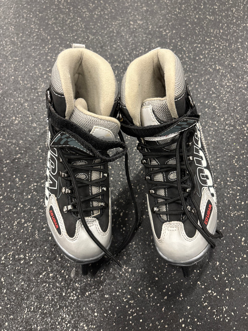 Vist Large View of Product Image Which is Used COUGAR Mens Softboot Skate Black Senior 5