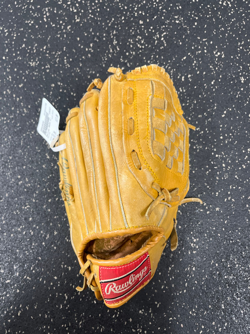 Vist Large View of Product Image Which is Used Rawlings RBG54 BB/SB Glove RH Throw Tan 11"