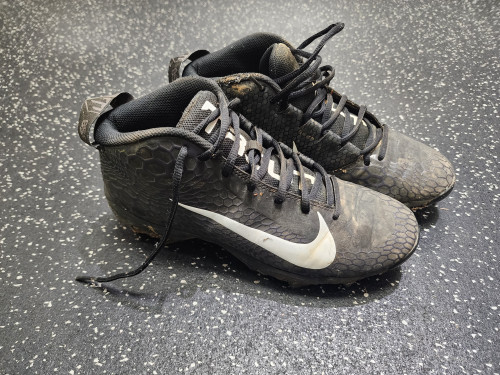Vist Large View of Product Image Which is Used Nike 856 TROUT BB/SB Cleats Black Senior 7.5