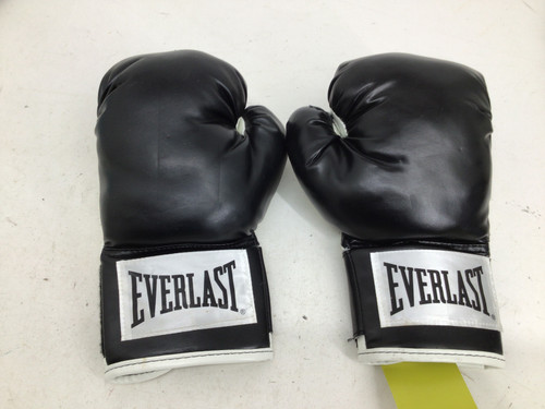 Vist Large View of Product Image Which is Used Everlast 14 OZ BOXING GLOVES Boxing Gloves Black LG
