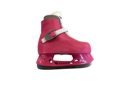 Used Victoria Sport VIC YOUTH SKATES Youth Hockey Skate Youth 10.0 Vist Large View of Product Image Which is Used Victoria Sport VIC YOUTH SKATES Youth Hockey Skate Youth 10.0