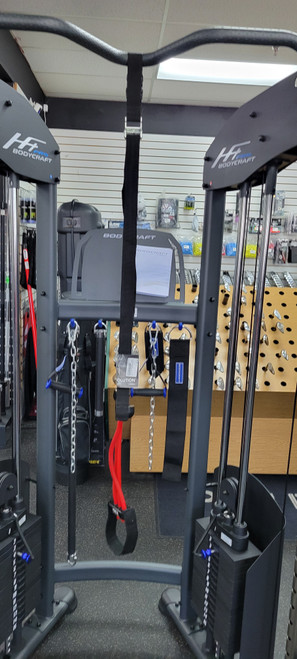 Vist Large View of Product Image Which is Used SKLZ Revolution Assisted Pull UP
