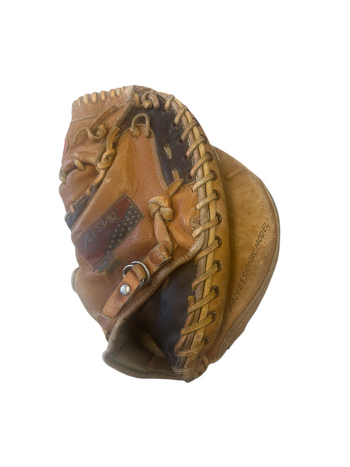 Vist Large View of Product Image Which is Used All-Star CM 222 BB/SB Catchers RH Throw Brown 32"