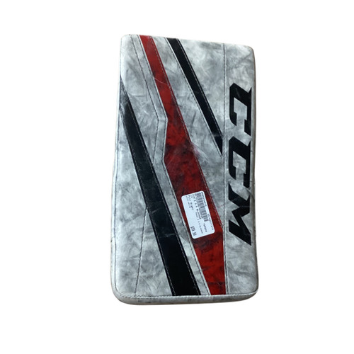 Vist Large View of Product Image Which is Used CCM E 3.5 BLOCKER Senior Goalie Blocker White