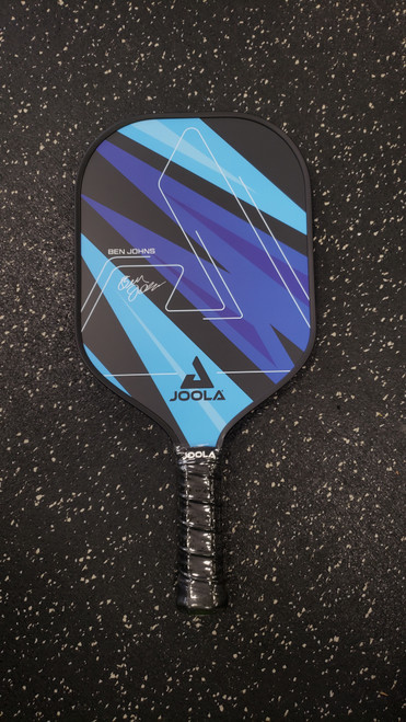 Vist Large View of Product Image Which is New Joola Blue Lightning Paddle