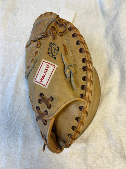 Vist Large View of Product Image Which is Used WALKER JOHNNY WALKER JW 29 Baseball Catchers Mitt RH Throw Tan 33 1/2"
