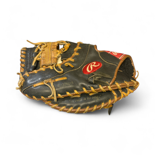 Vist Large View of Product Image Which is Used Rawlings BB/SB Glove LH Throw Black 12"