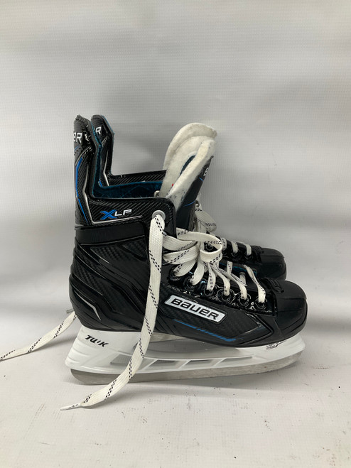 Vist Large View of Product Image Which is Used Bauer XLP Junior Hockey Skate Black Junior 04