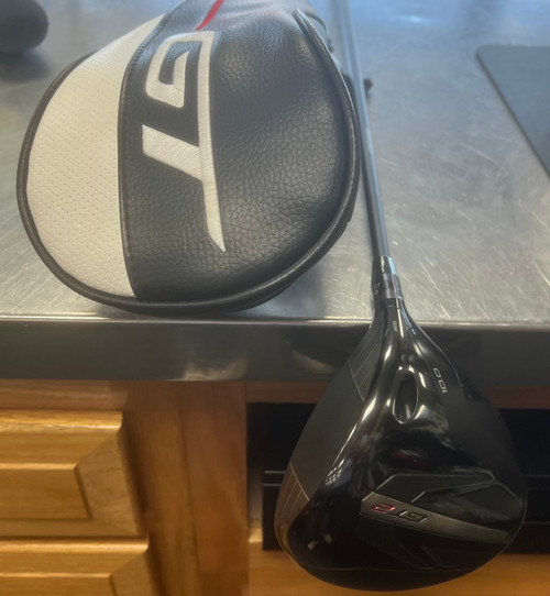 Vist Large View of Product Image Which is Used Titleist GT2 Mens Driver RH 10.0 Degree