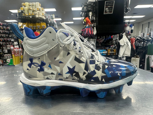 Vist Large View of Product Image Which is Used Under Armour SPOTLIGHT FREEDOM Jr FB Cleats Navy Blue And Red Junior 01