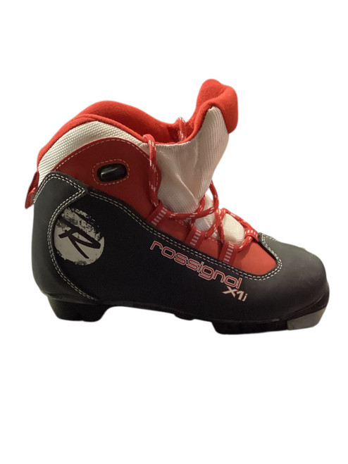 Vist Large View of Product Image Which is Used Rossignol Boys NNN XC Ski Boots None JR-02
