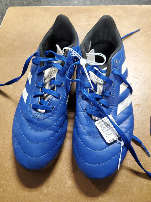 Vist Large View of Product Image Which is Used Adidas Soccer Cleats Royal Blue Junior 04.5