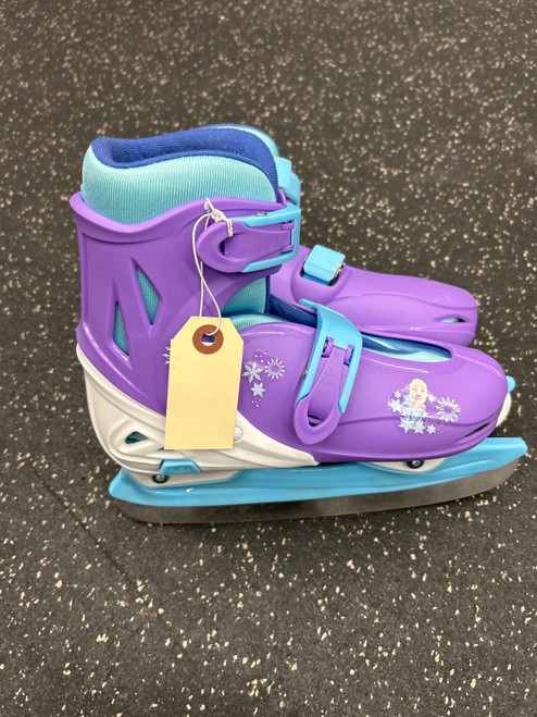 Used REGINT FROZEN ADJ Y12-2 Boys Figure Skate White Adjustable 11162-S000439248 Vist Large View of Product Image Which is Used REGINT FROZEN ADJ Y12-2 Boys Figure Skate White Adjustable