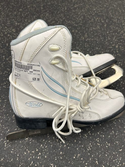 Vist Large View of Product Image Which is Used Lake Placid SOFT 300 WomensFigure Skate White Senior 7