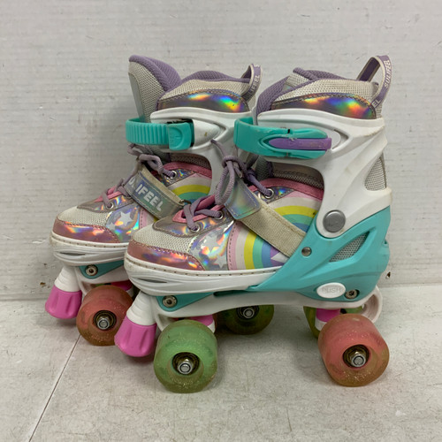 Vist Large View of Product Image Which is Used SULIFEEL ADJ 13-3 Child Rec Fitness Skates White Adjustable