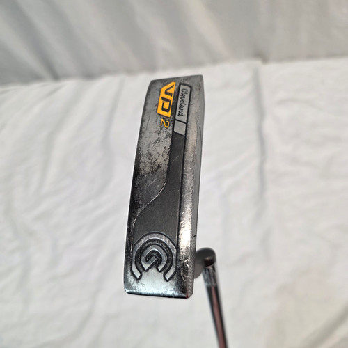 Vist Large View of Product Image Which is Used Cleveland VP2 Blade Mens Putter RH
