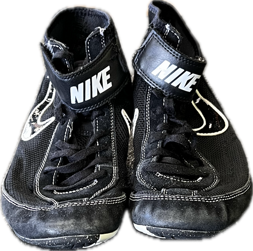 Vist Large View of Product Image Which is Used Nike Wrestling Shoes Black Senior 7